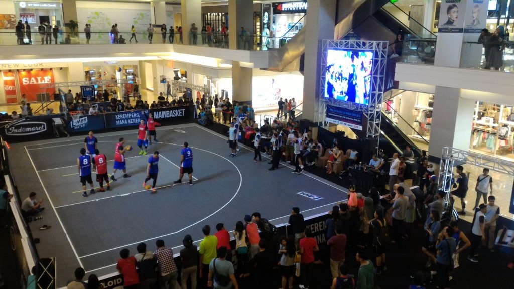 basketball court in the mall